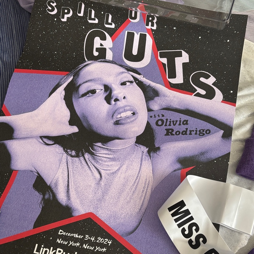 OLIVIA RODRIGO Merch & Poster - Picture 3 of 4